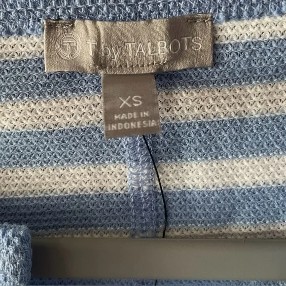 Talbots Top Size X Small Color Blue White Striped 3/4 Sleeve V Neck Pullover - Picture 4 of 5